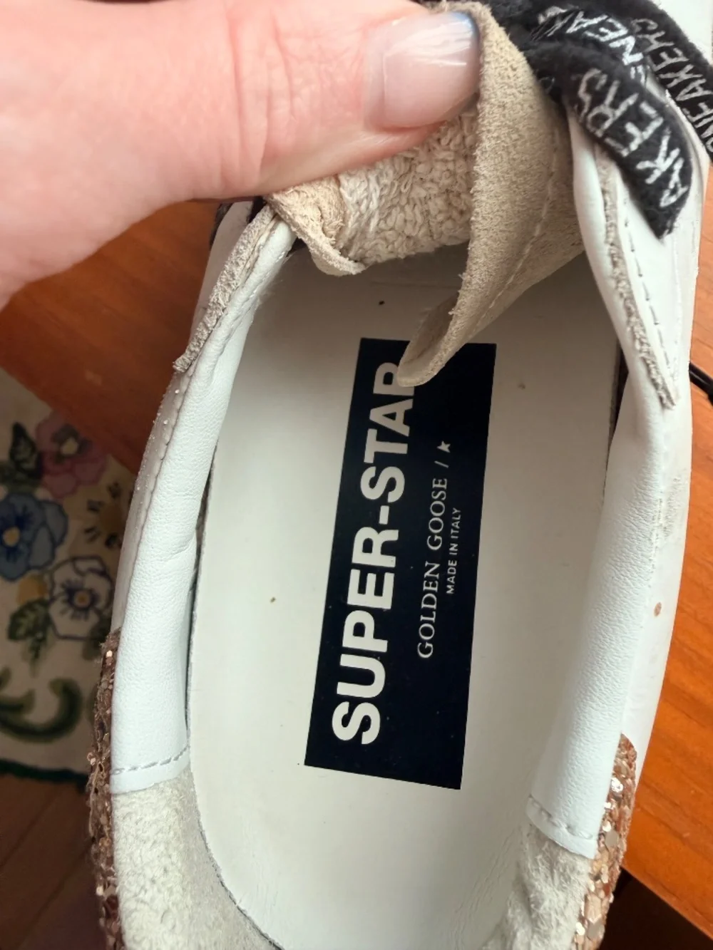 Golden Goose Women Superstar Low Top Sneakers - Picture 6 of 11